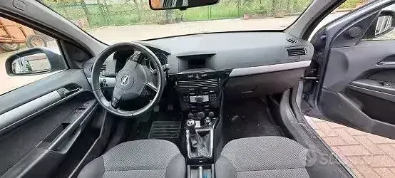 Usata Opel Astra 90 CV (66 kW) 2010 Station wagon