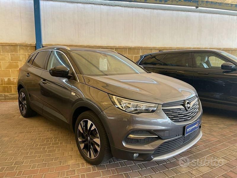 Usata Opel Grandland X Innovation 131 CV (96 kW) 2019 Grigio SUV