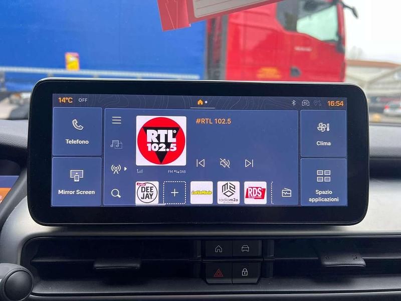 Usata Jeep Avenger Summit 101 CV (74 kW) 2025 Grigio SUV