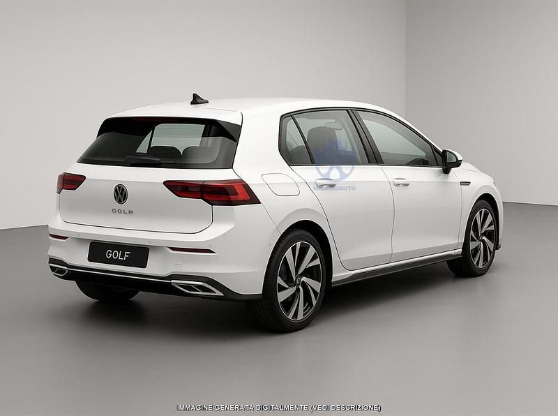 Usata VW Golf VIII GTE 245 CV (180 kW) 2022 Bianco Utilitaria
