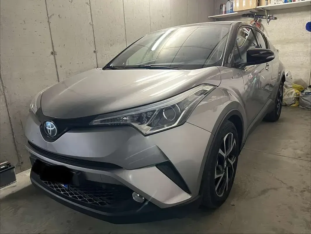 Usata Toyota C-HR Trend 98 CV (72 kW) 2019 SUV