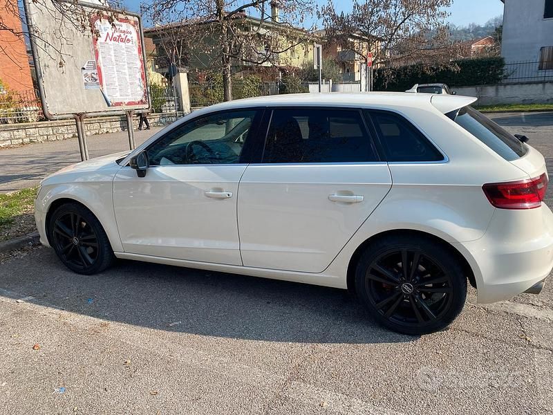 Usata Audi A3 Ambition 150 CV (110 kW) 2014 Bianco Berlina