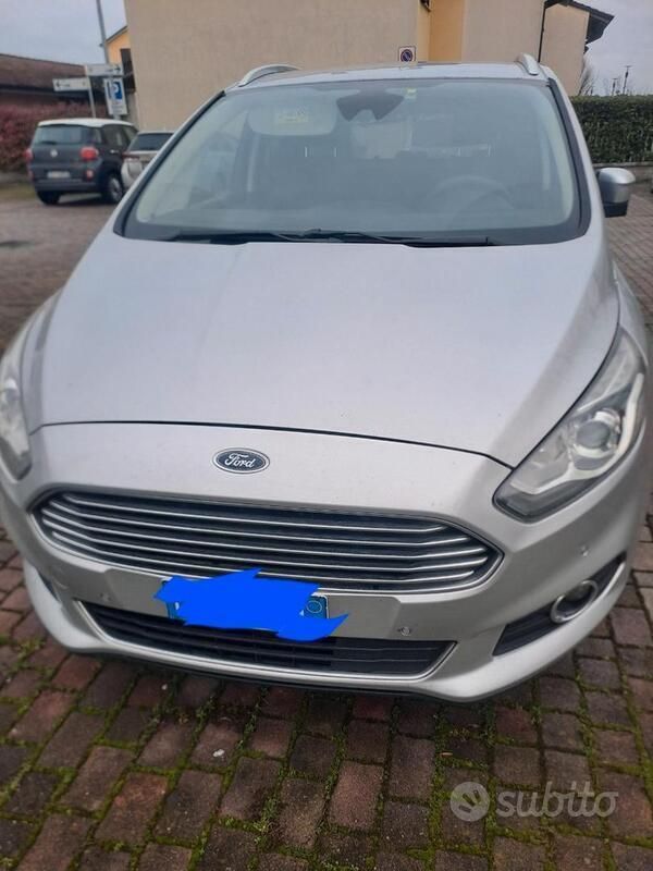 Usata Ford S-MAX S 2016 Grigio Monovolume