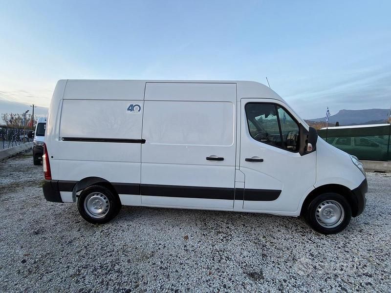 Usata Renault Master 150 CV (110 kW) 2018 Bianco