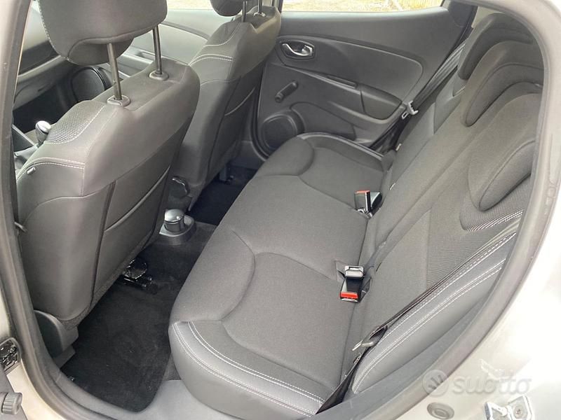 Usata Renault Clio IV Intens 75 CV (55 kW) 2019 Grigio Berlina