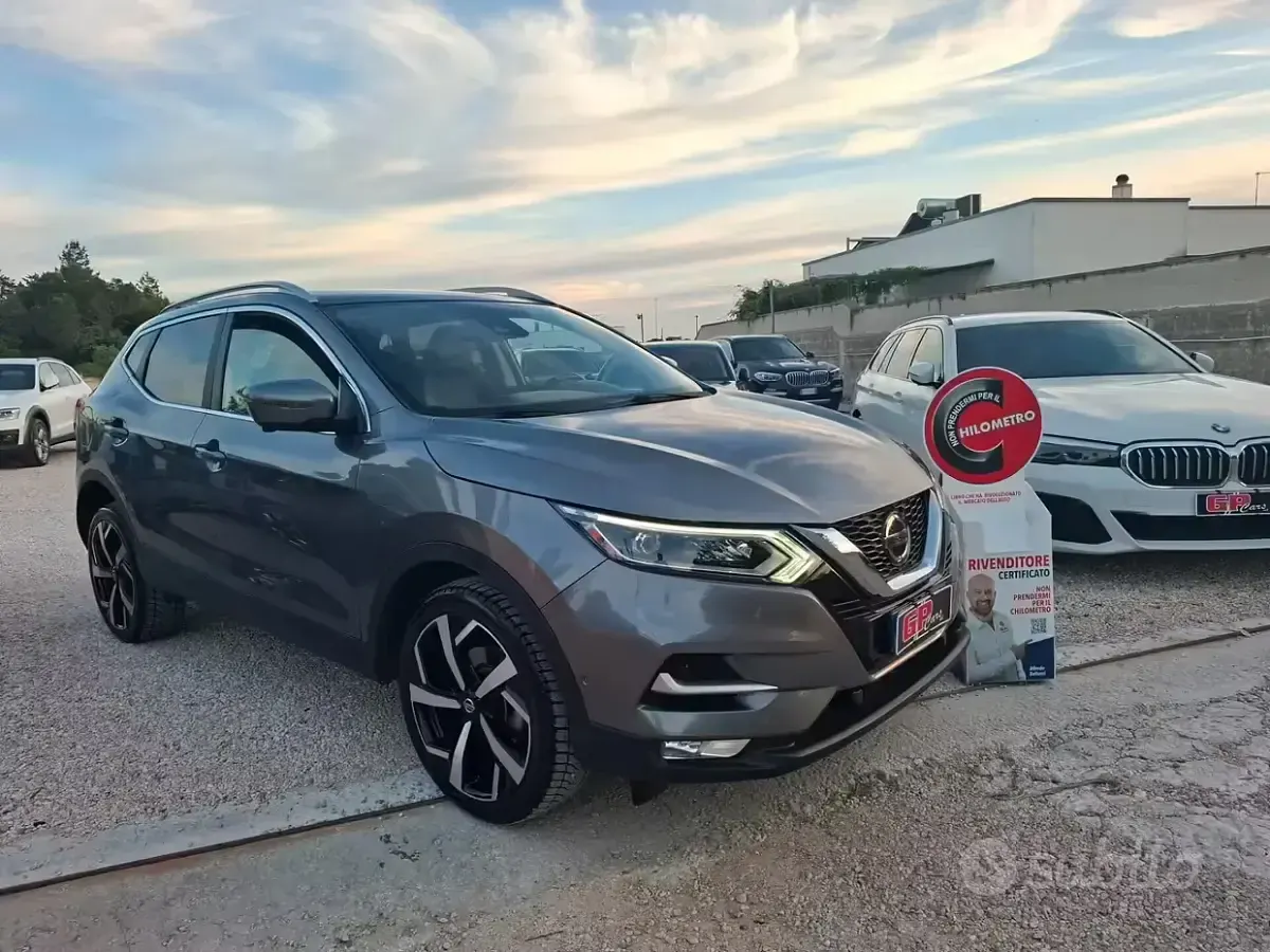 Usata Nissan Qashqai Tekna+ 150 CV (110 kW) 2020 Grigio SUV