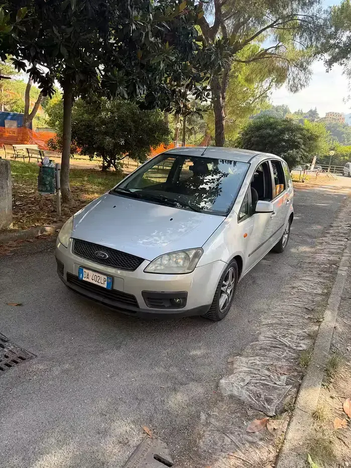 Usata Ford C-MAX Ghia 90 CV (66 kW) 2006 Grigio Monovolume