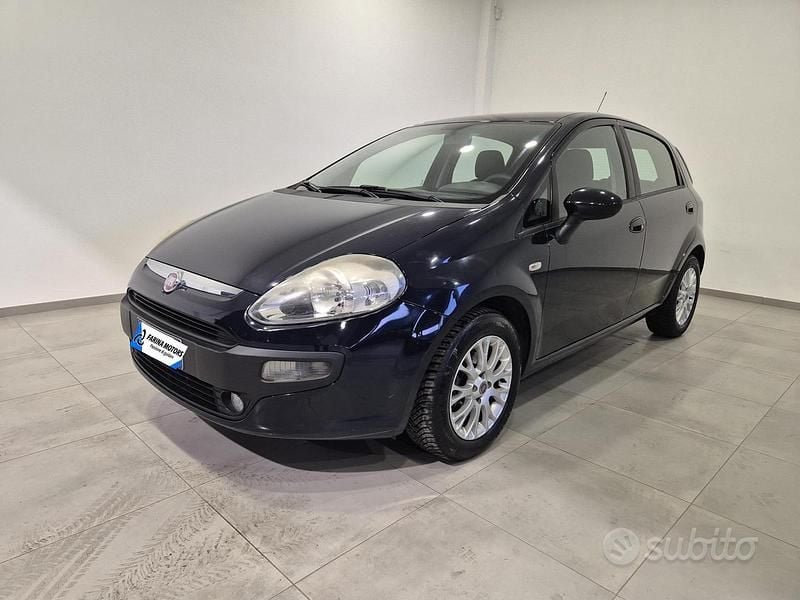 Usata Fiat Punto Evo Active 69 CV (50 kW) 2011 Blu/azzurro Utilitaria