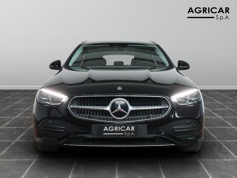 Usata Mercedes 200 Advanced 163 CV (119 kW) 2025 Nero Station wagon