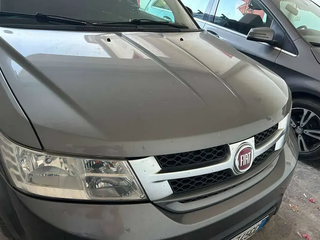 Usata Fiat Freemont Urban 140 CV (102 kW) 2013 Grigio SUV