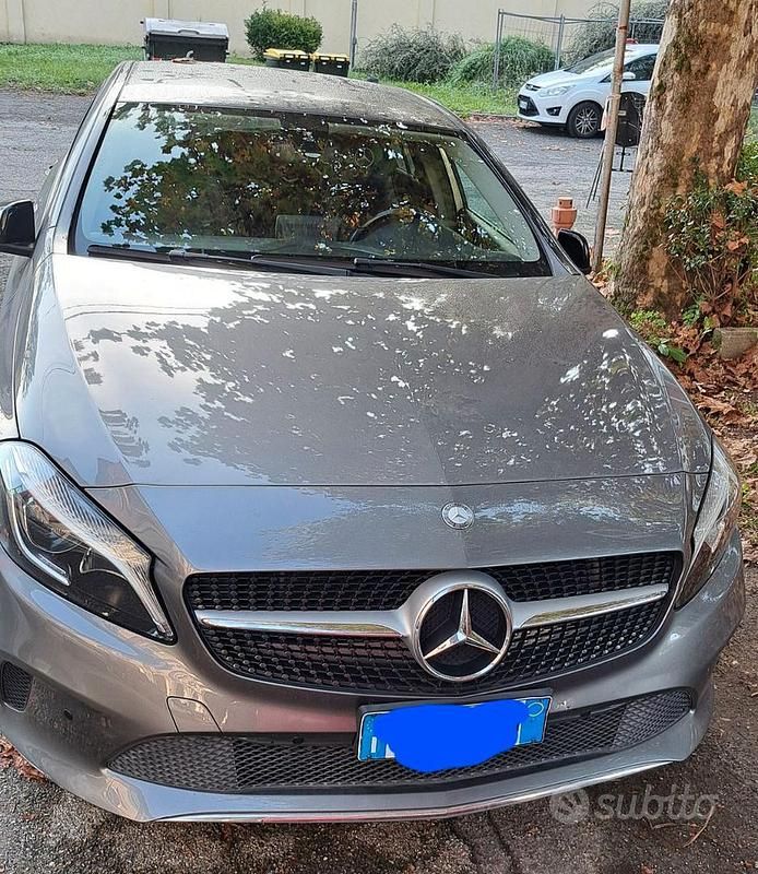 Usata Mercedes A180 2016 Grigio Berlina