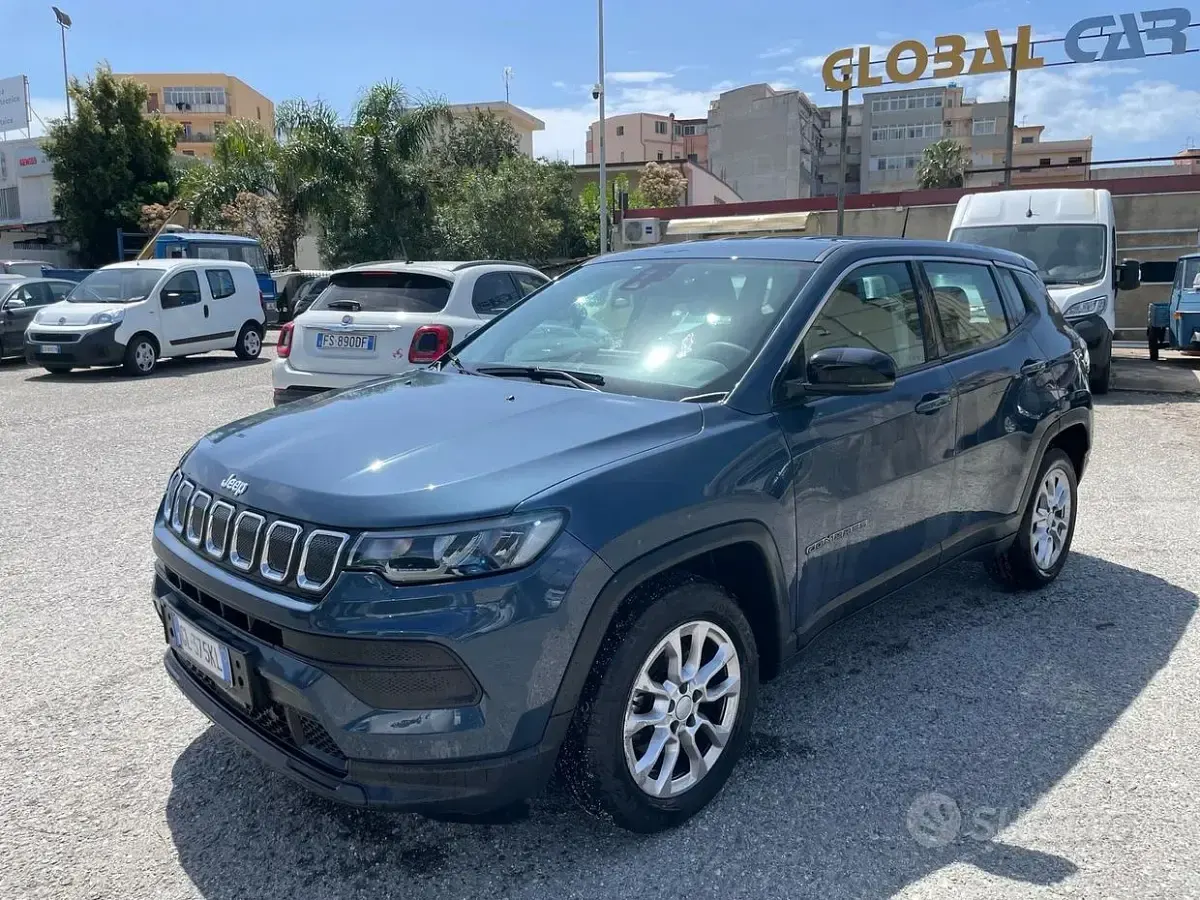 Usata Jeep Compass 131 CV (96 kW) 2022 Bluazzurro SUV