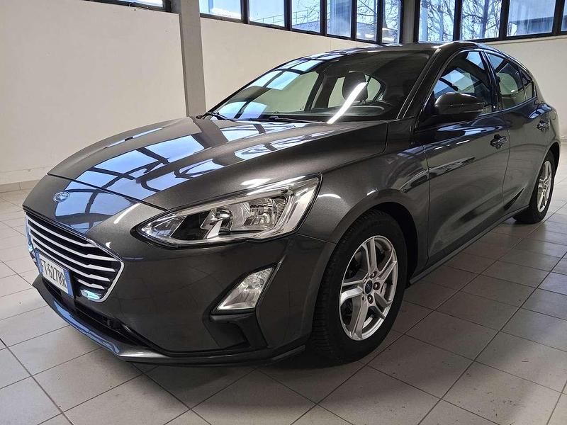 Usata Ford Focus 101 CV (74 kW) 2019 Grigio Berlina