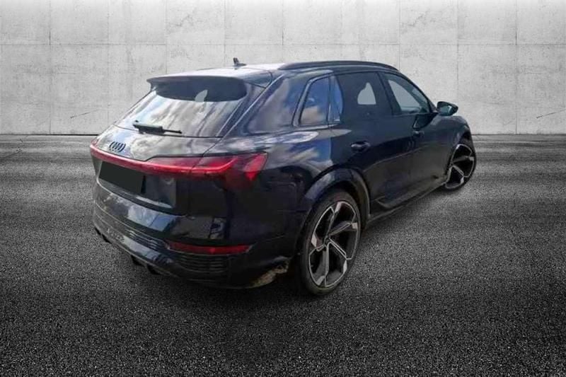 Usata Audi SQ8 e-tron 225 kW (307 CV) 2023 Nero SUV