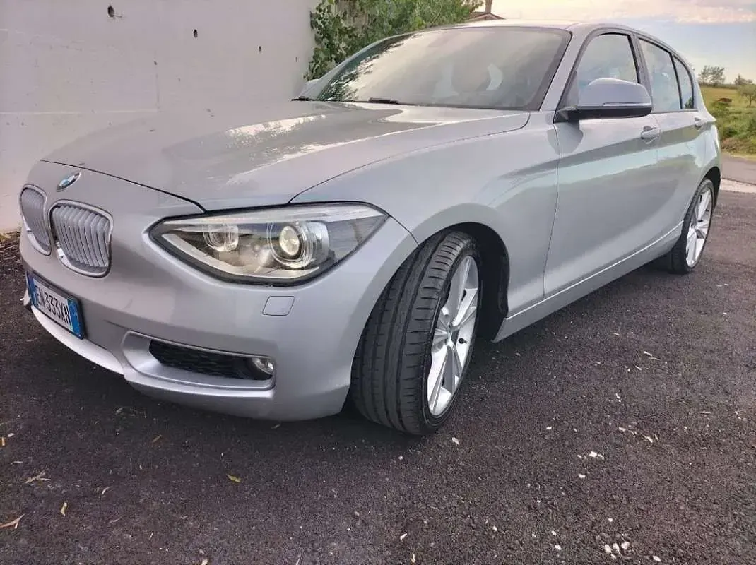 Usata BMW 118 143 CV (105 kW) 2012 Utilitaria