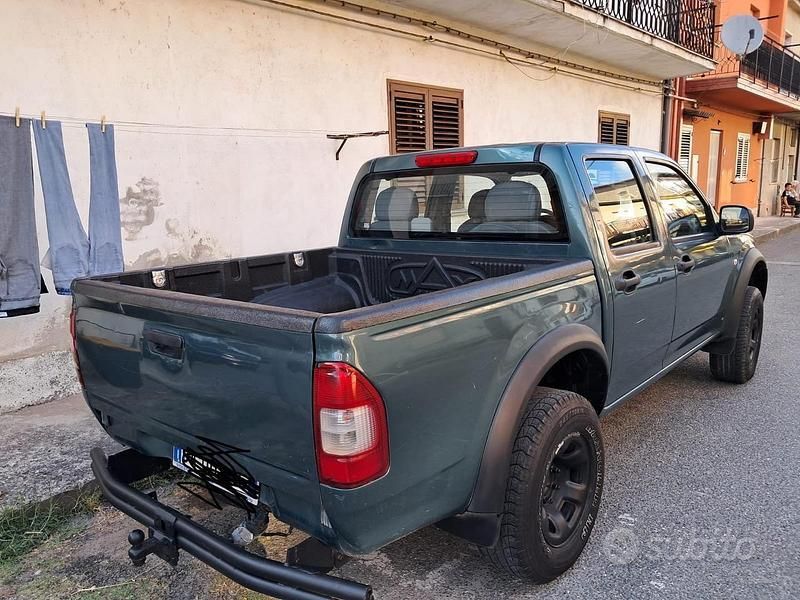 Usata Isuzu D-Max 116 CV (85 kW) 2006 Pick-up