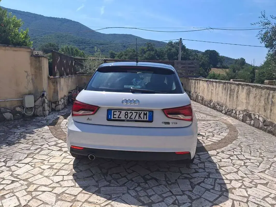 Usata Audi A1 Sportback Sport 116 CV (85 kW) 2015 Bianco Utilitaria