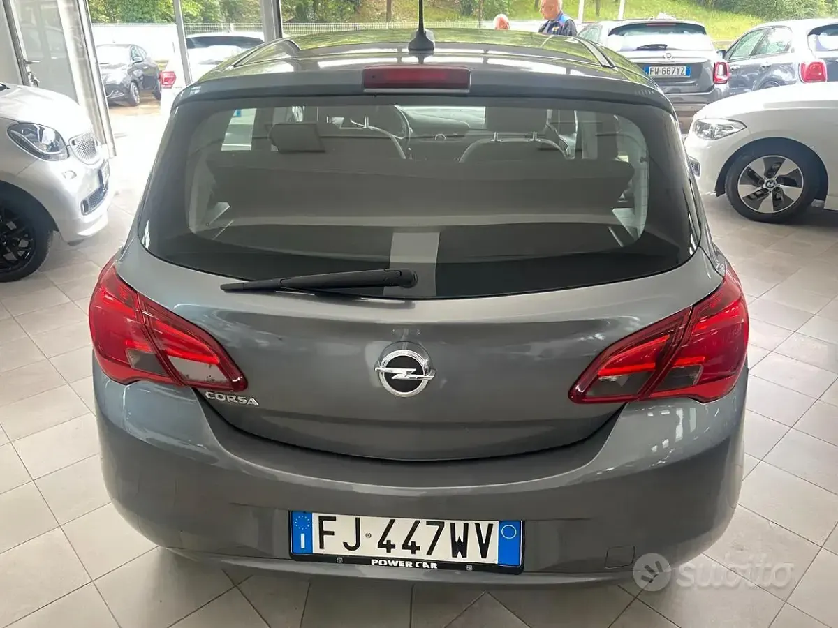 Usata Opel Corsa 69 CV (50 kW) 2017 Grigio Utilitaria
