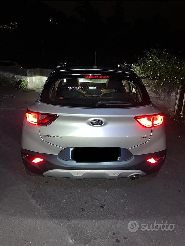 Usata Kia Stonic Turbo 120 CV (88 kW) 2018 Grigio SUV