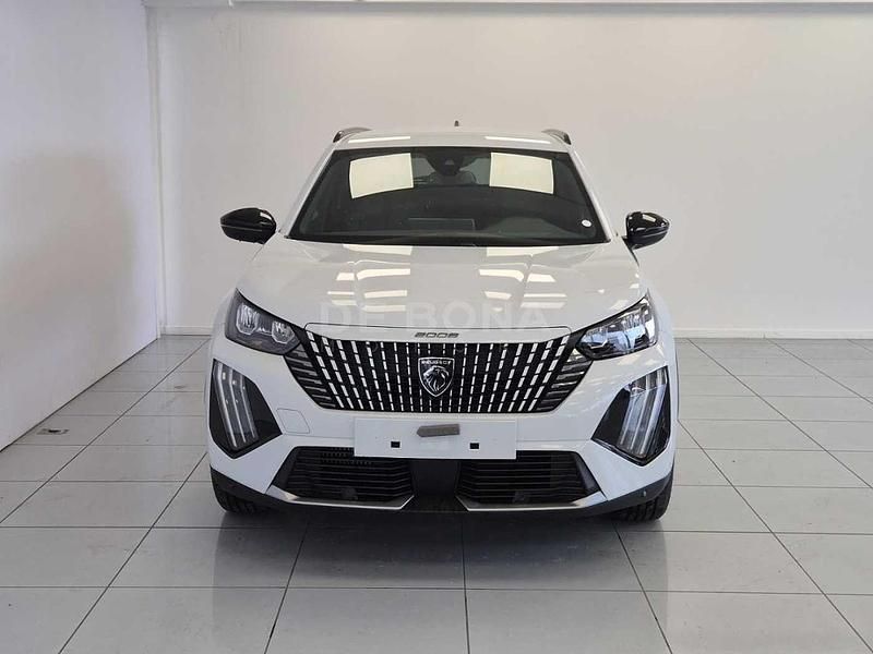 Usata Peugeot 2008 Allure 101 CV (74 kW) 2025 Bianco SUV