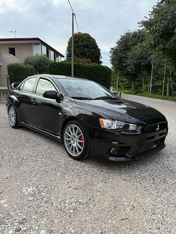 Usata Mitsubishi Lancer 295 CV (216 kW) 2008 Nero Berlina
