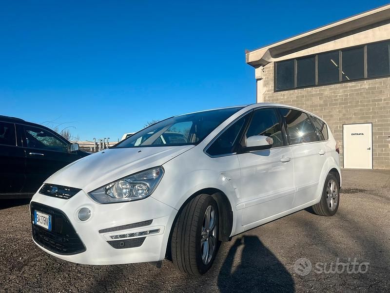 Usata Ford S-MAX Business Edition 163 CV (119 kW) 2014 Bianco Monovolume