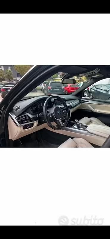 Begagnad BMW X5 M Sport 249 HK (183 kW) 2016 Blå SUV