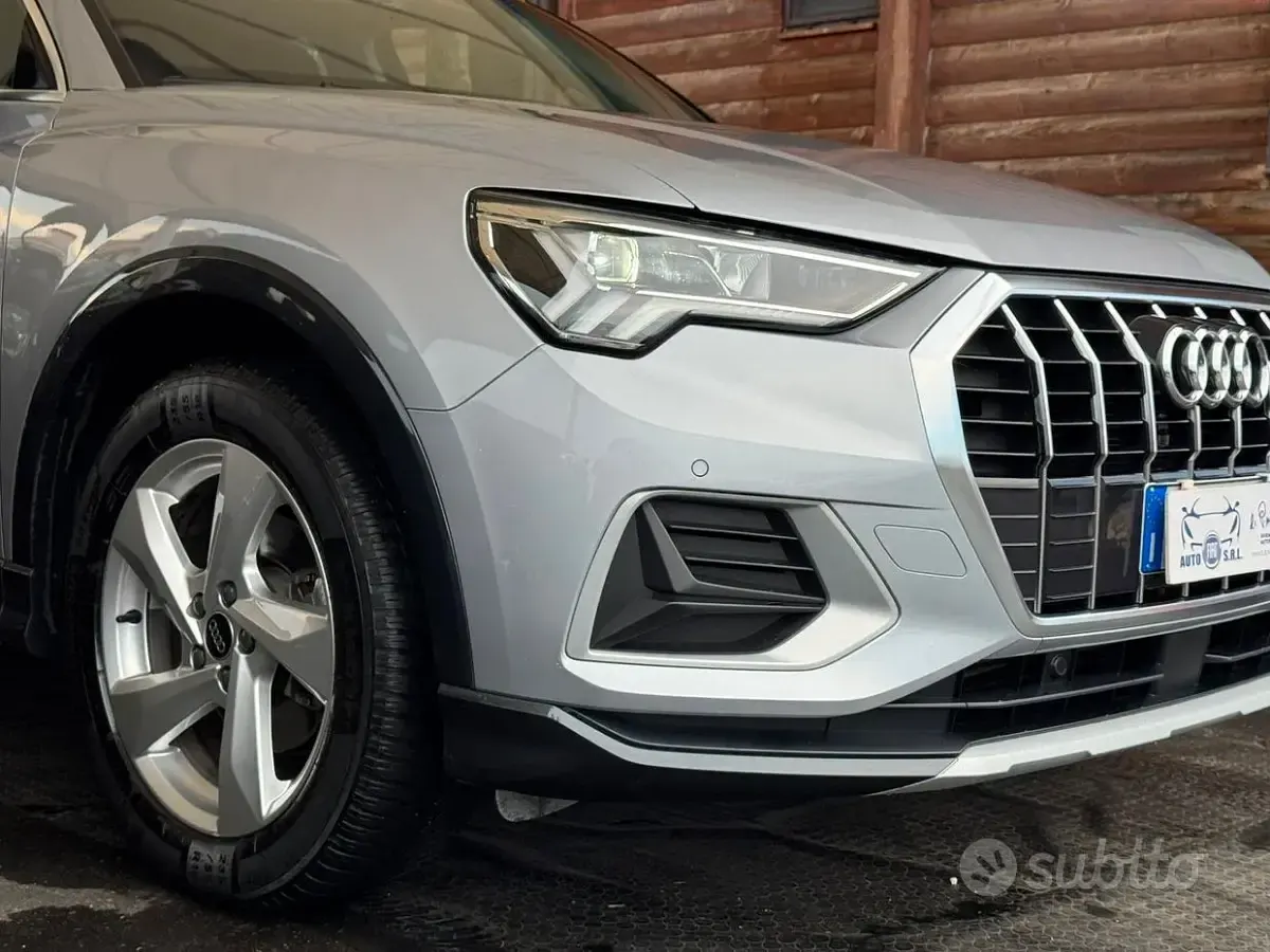 Usata Audi Q3 Advanced 150 CV (110 kW) 2022 Grigio SUV