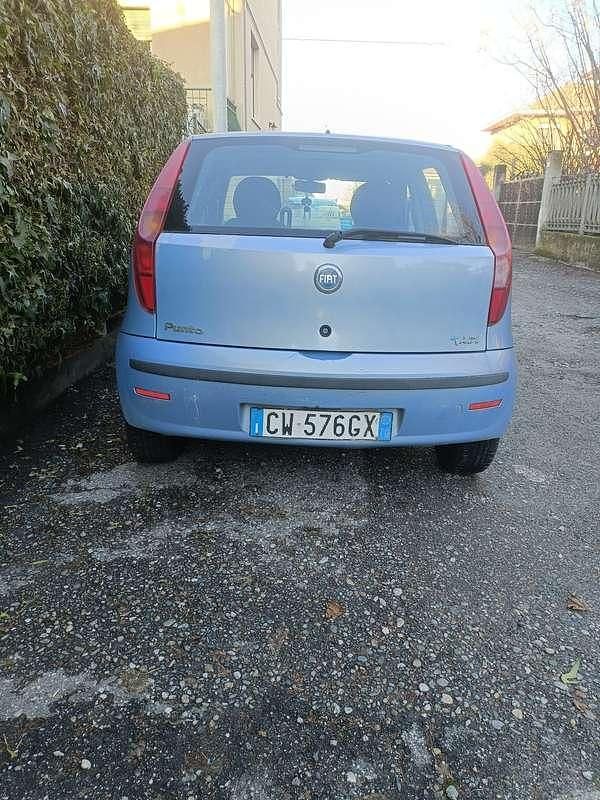 Usata Fiat Punto 60 CV (44 kW) 2005 Berlina