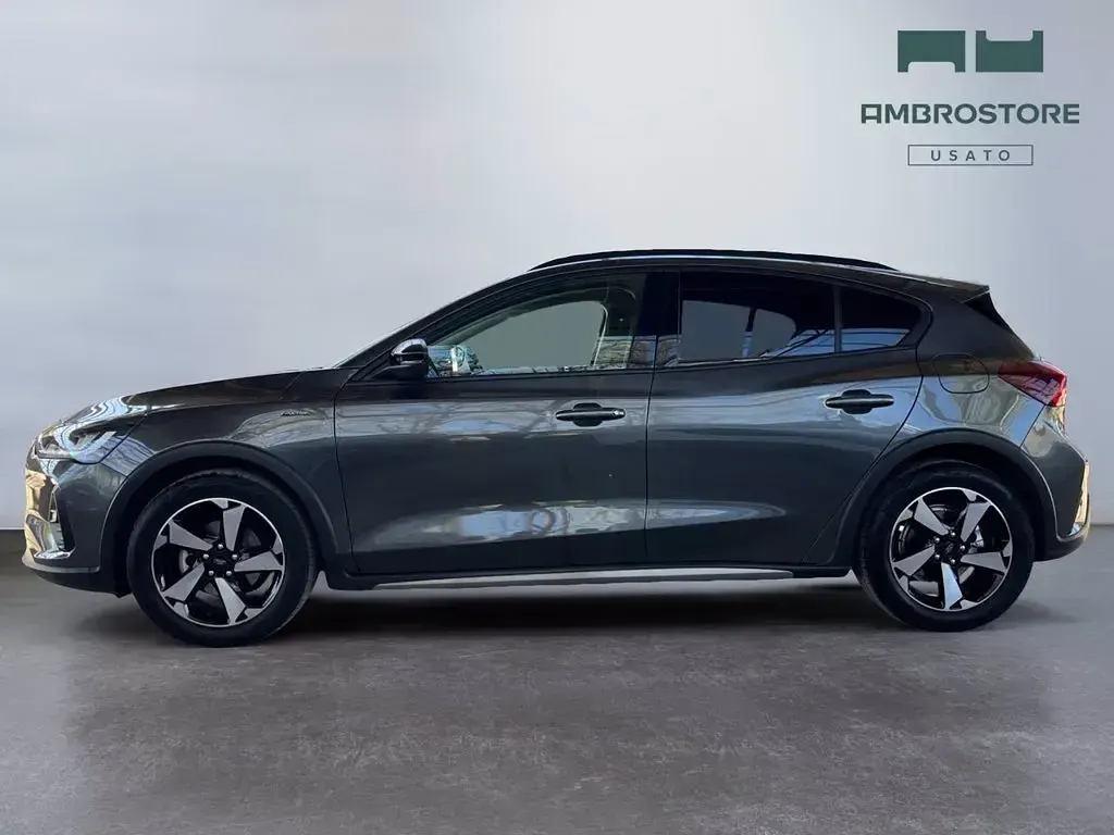 Begagnad Ford Focus Active X 125 HK (91 kW) 2024 Grå SUV