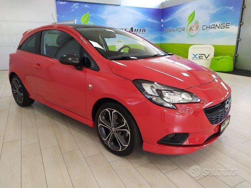 Usata Opel Corsa OPC 150 CV (110 kW) 2017 Rosso Coupé