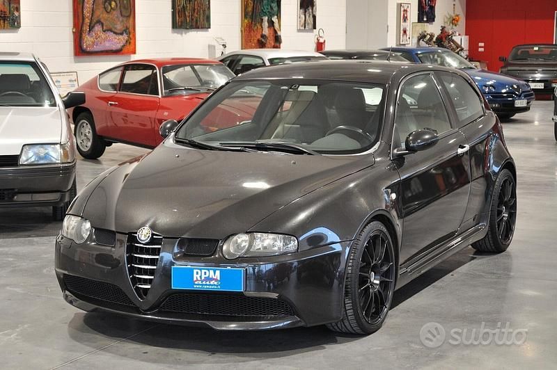 Usata Alfa Romeo 147 GTA 250 CV (183 kW) 2002 Nero Utilitaria