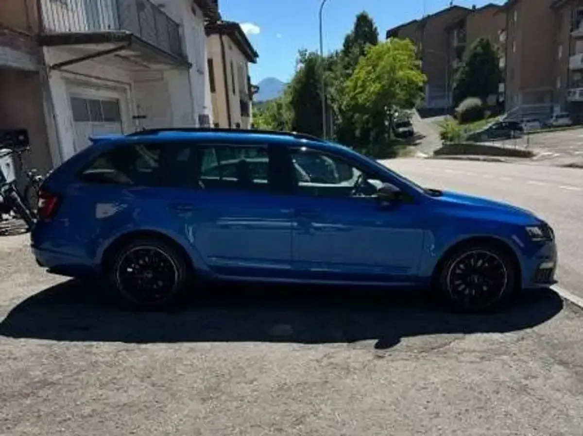Usata Skoda Octavia RS 184 CV (135 kW) 2020 Blu/azzurro Station wagon