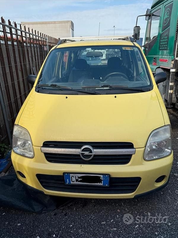 Usata Opel Agila 58 CV (42 kW) 2003 Giallo Utilitaria