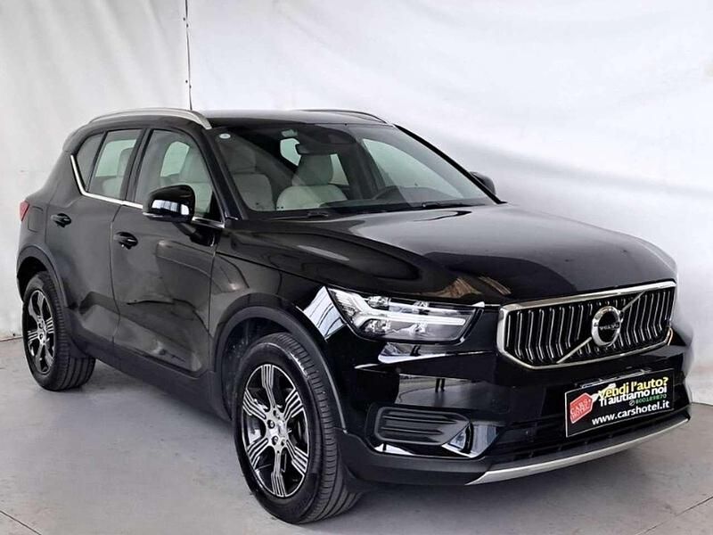 Usata Volvo XC40 Inscription 150 CV (110 kW) 2020 Nero SUV