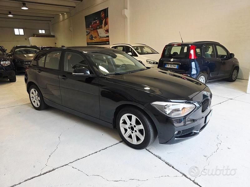 Usata BMW 114 95 CV (69 kW) 2014 Nero Utilitaria