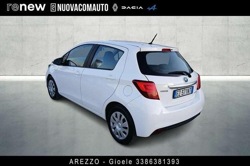 Usata Toyota Yaris Hybrid Active 101 CV (74 kW) 2015 Bianco Berlina