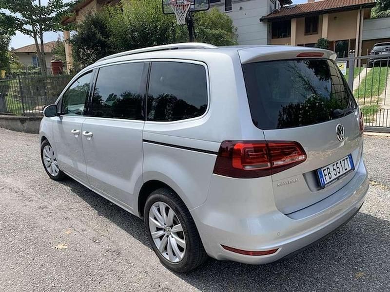 Usata VW Sharan Highline 150 CV (110 kW) 2015 Argento Monovolume