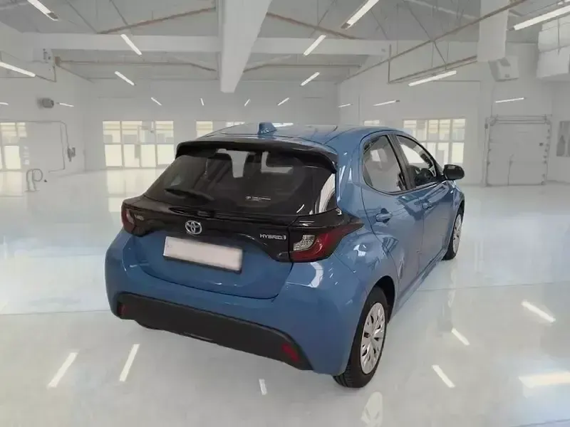 Usata Toyota Yaris Business Edition 92 CV (67 kW) 2021 Utilitaria