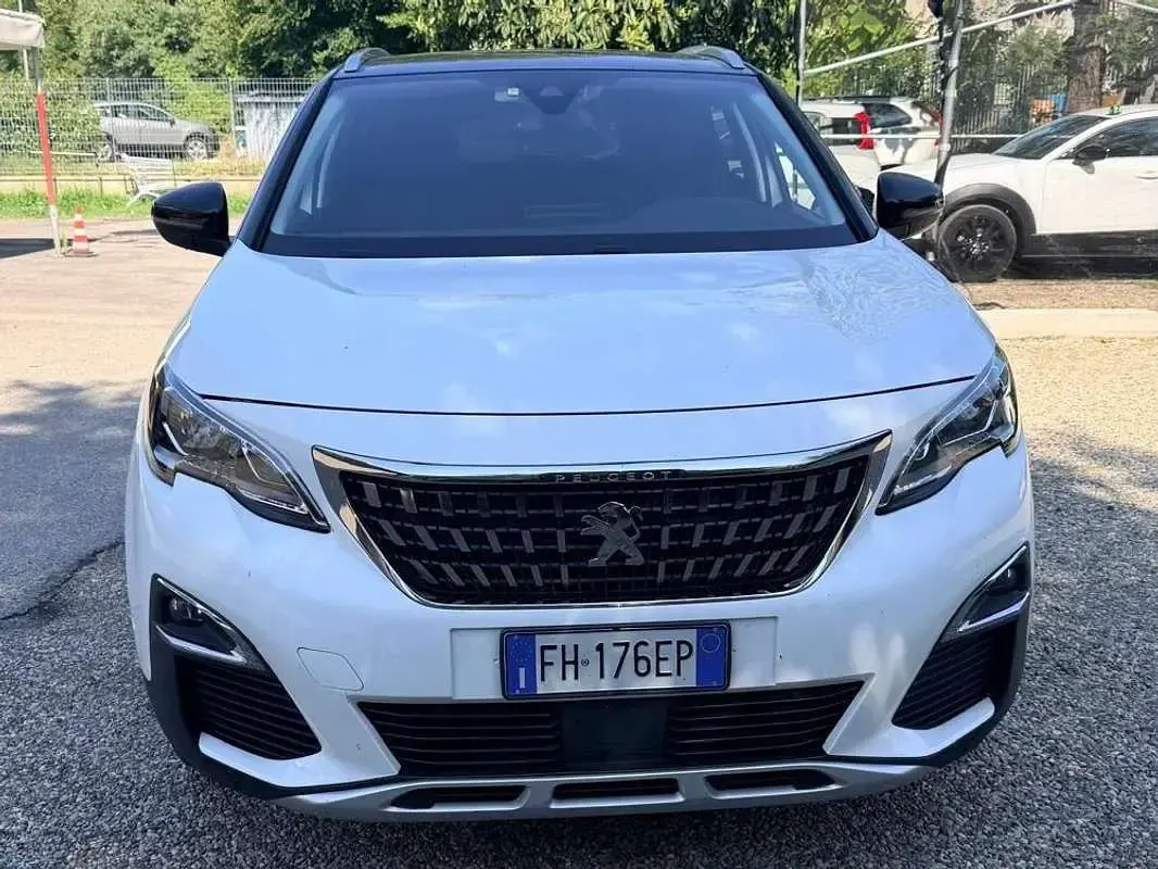Usata Peugeot 3008 Allure 120 CV (88 kW) 2017 Bianco SUV