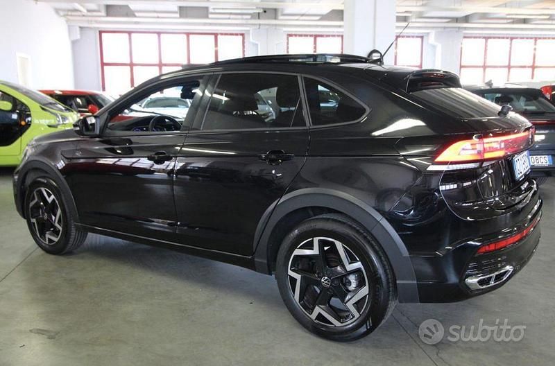 Usata VW Taigo R-line 116 CV (85 kW) 2025 Nero SUV