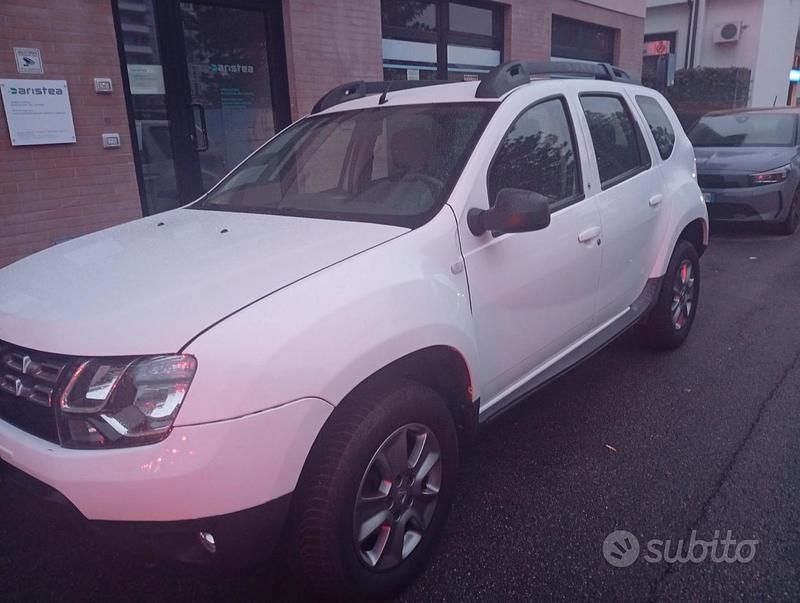 Usata Dacia Duster 110 CV (80 kW) 2014 Bianco SUV