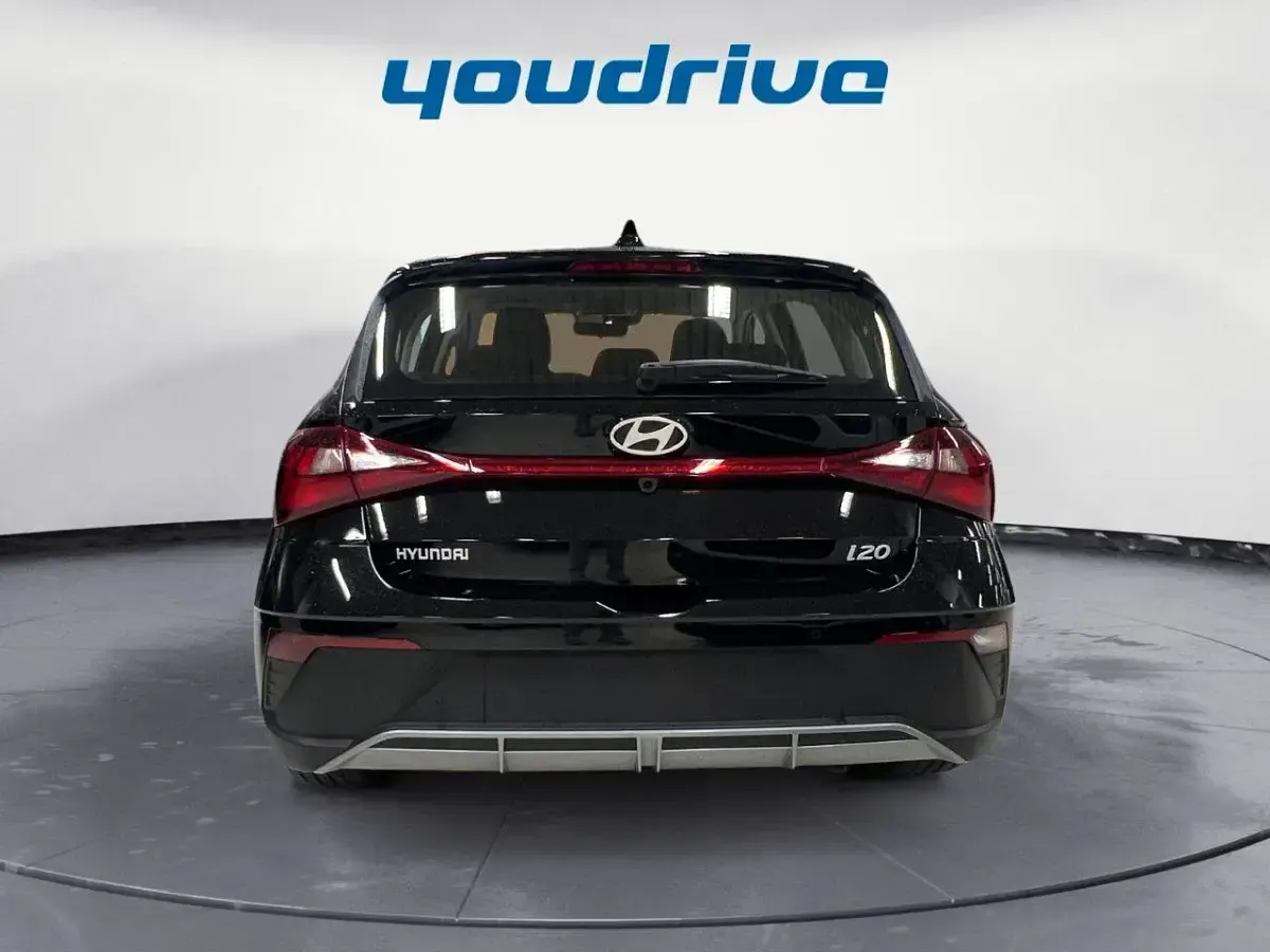 Nuova Hyundai i20 90 CV (66 kW) 2026 Viola Utilitaria