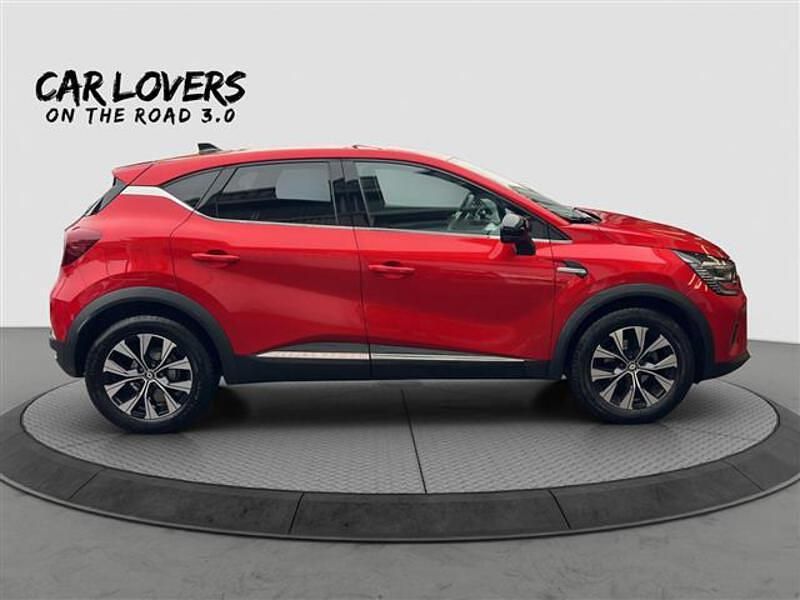 Usata Renault Captur Intens 101 CV (74 kW) 2023 Rosso SUV