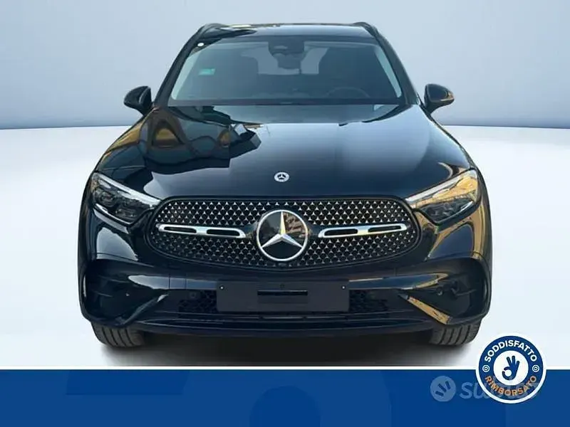 Nuova Mercedes GLC300e AMG 333 CV (244 kW) 2026 Nero SUV