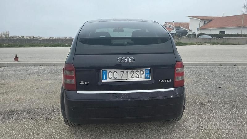 Usata Audi A2 2002 Blu Utilitaria