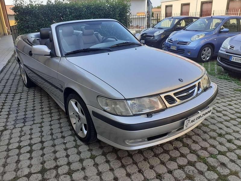 Argento Usata 2002 Saab 9-3 Cabriolet Anniversary Cabrio | 6500 € - Immagine 1/4