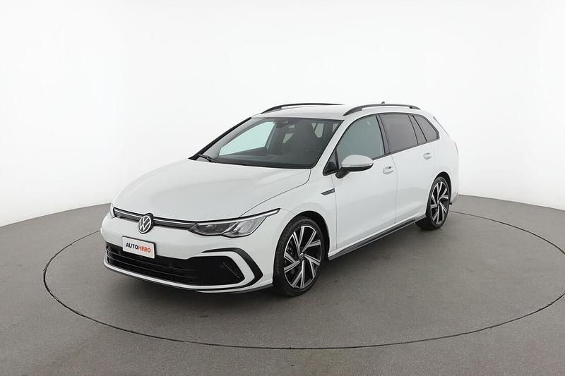 Usata VW Golf VIII R-line 131 CV (96 kW) 2021 Bianco
