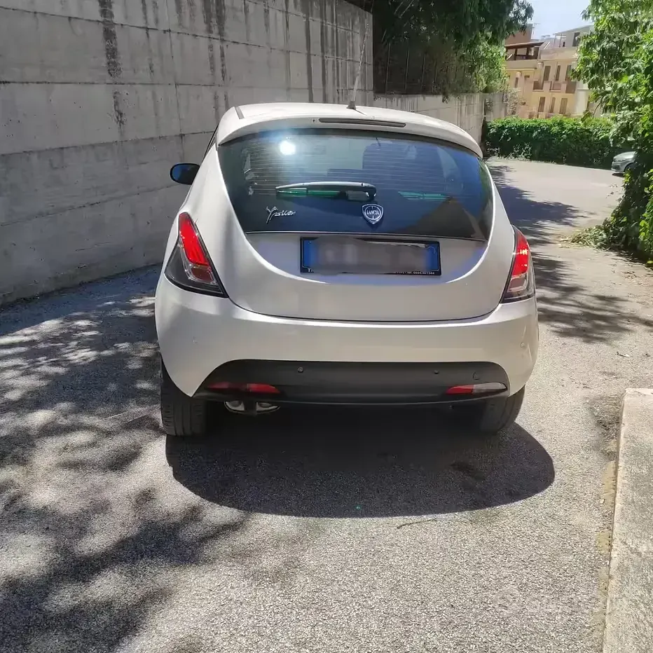 Usata Lancia Ypsilon Gold 2014 Bianco Utilitaria