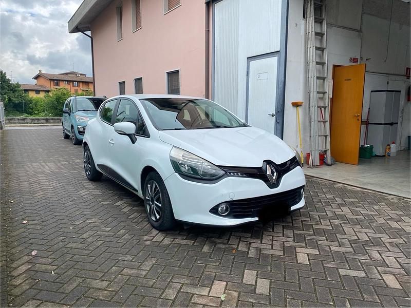 Usata Renault Clio IV 90 CV (66 kW) 2015 Bianco Berlina